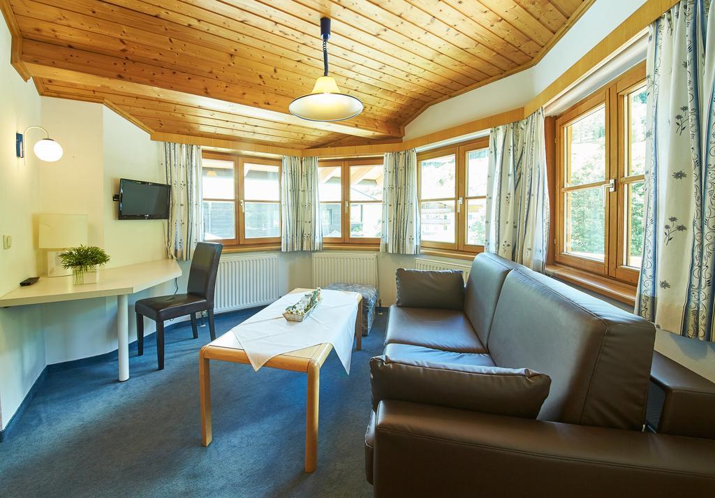 Holiday Lodge Felix Saalbach-Hinterglemm Buitenkant foto